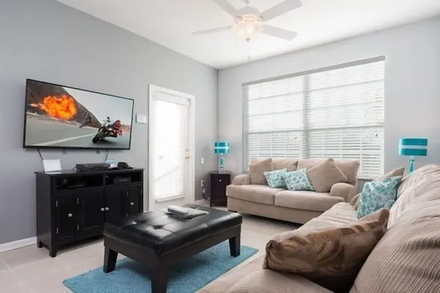 Upscale 3 Bedroom 2 Bath Disney Area Condo