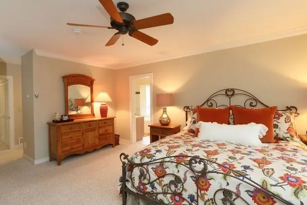 Upscale 3BR Topnotch Overlook - Oda