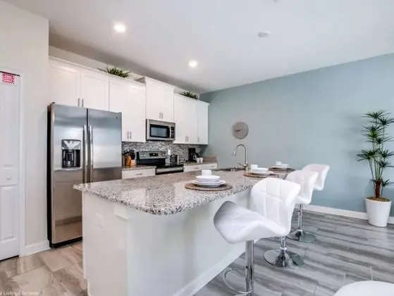Upscale Champions Gate Townhome - 4 Bed - Oda