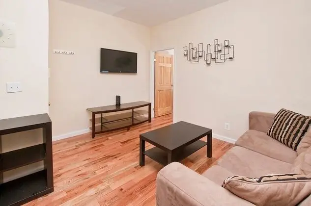 Upscale Newly Renovated 2 BR on Midtown East - 1