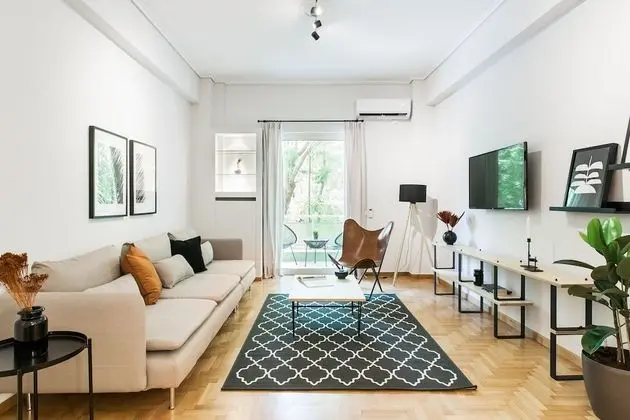 UPSTREET Bright 2BD Apt in Psychiko