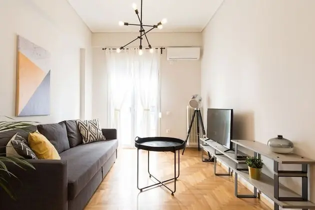 UPSTREET Modern Flat next to the USA Embassy