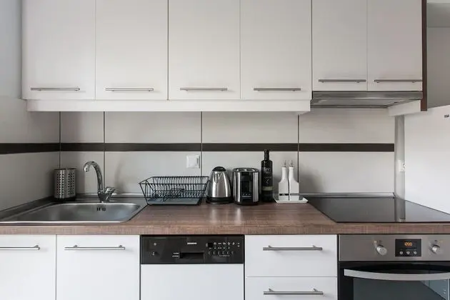 UPSTREET Modernized & Spacious 2BD Apartment in Chalandri - Mutfak