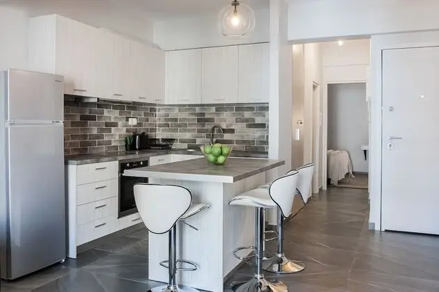 UPSTREET Urban & Cozy 1BD Apartment in Ampelokipoi - Mutfak