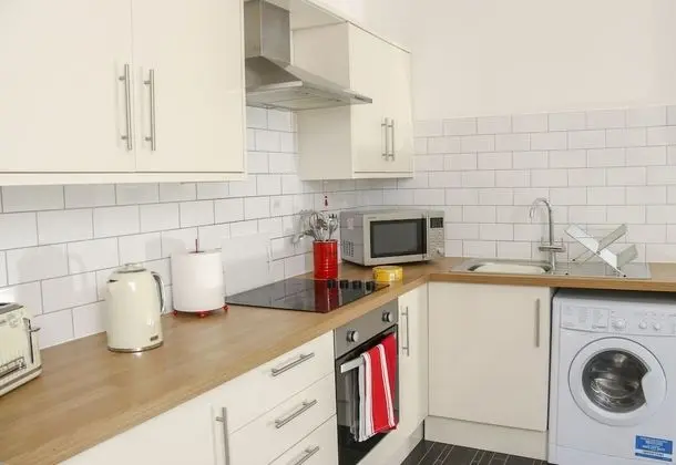 Upton Road Apartments - Mutfak