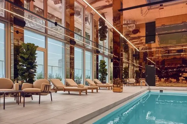 Uptown Brussels Hotel - Havuz