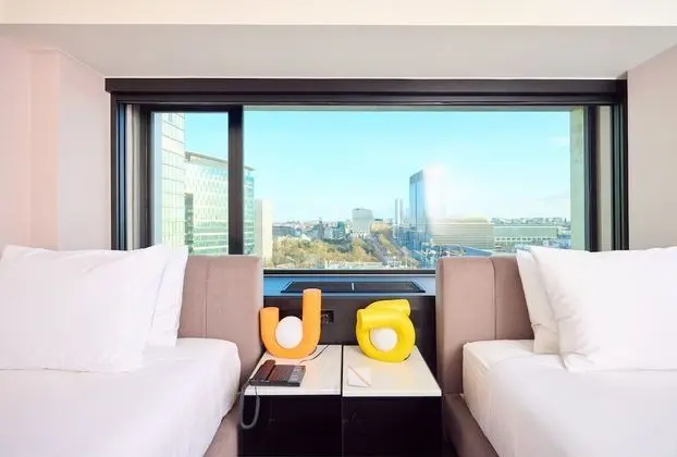 Uptown Brussels Hotel - Oda