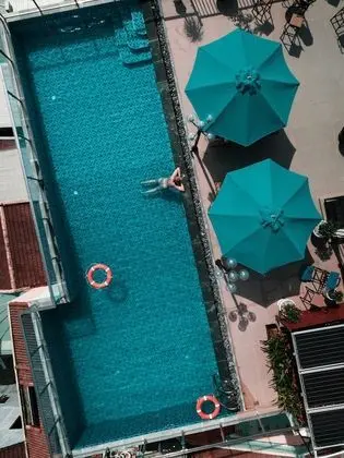 Uptown Hoi An Hotel - Havuz