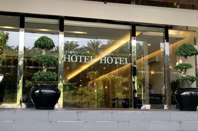 Uptown Imperial Hotel