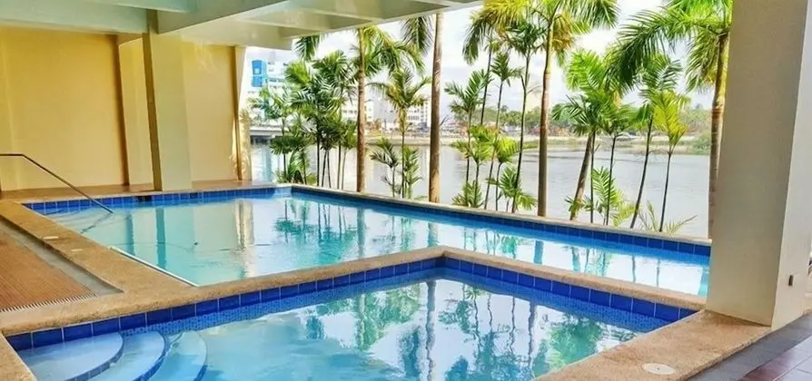 The Uptown Place - Öne Çıkan Resim