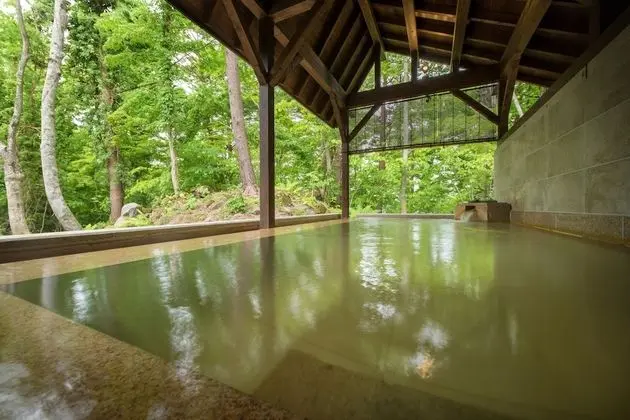 Urabandai Lakeresort Nekomarikyu - Sıcak Kaynaklar