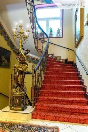 Hotel Urania - İç Mekan