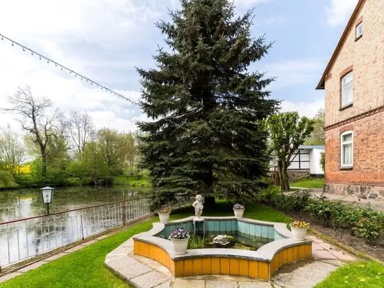 Urban Apartment in Pravtshagen With Garden - Havuz