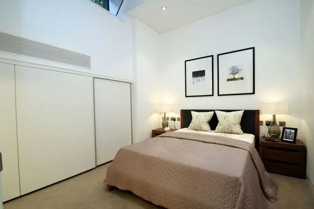 Urban Chic - Chiltern and Baker