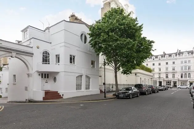 Urban Chic - Gore Street