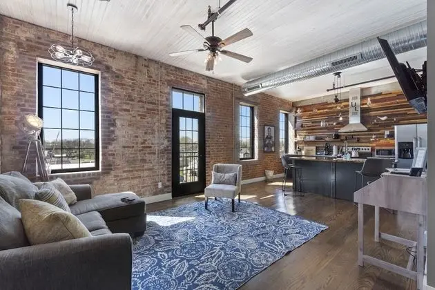 Urban Lofts - Oda