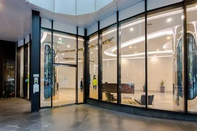 Urban Oasis - Designed Service Apartment - Lobi