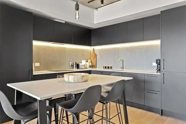 Urban style apt fantastic city views - Oda Düzeni