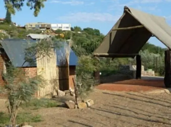 Urbancamp.Net Camping Leisure Windhoek - Dış Mekan