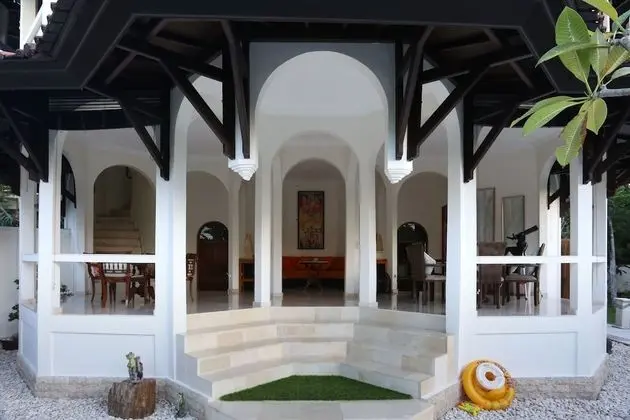 Urbanest Inn Villa - Dış Mekan