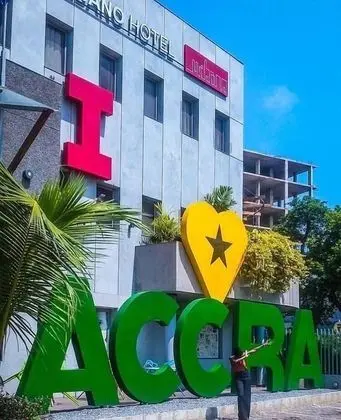 Urbano Hotel By Roots