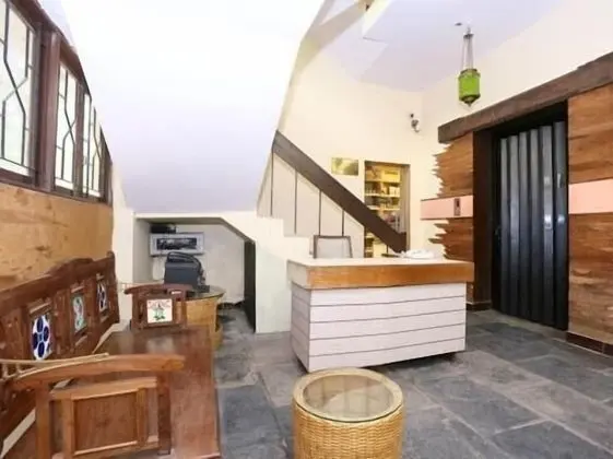 UrbanSPiCE Service Apartments - Lobi