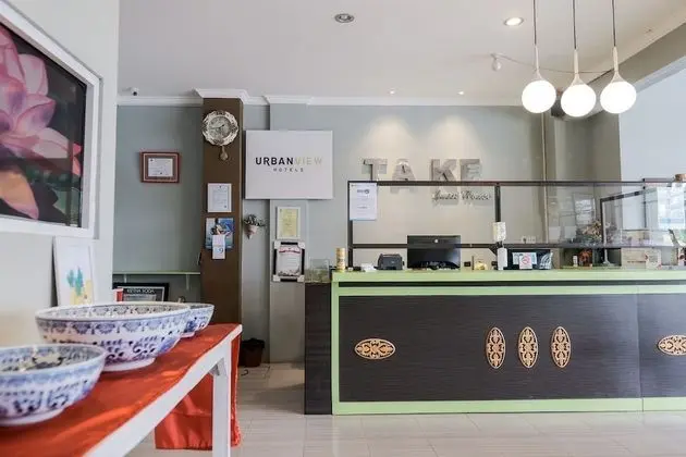 Urbanview Hotel Ta Ke Jelutung Jambi