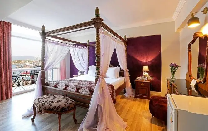 Urla Pera Hotel