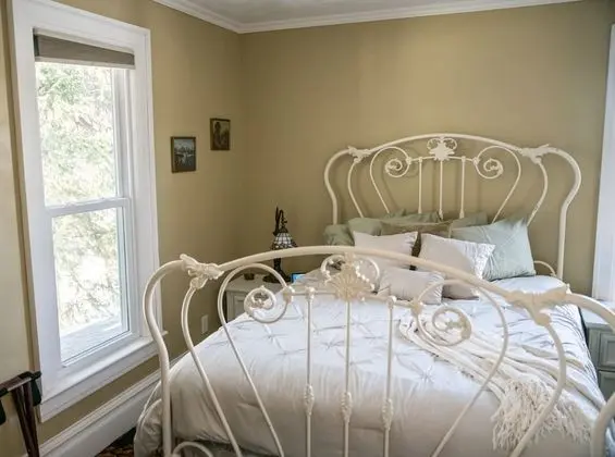 The Urstad House B&B