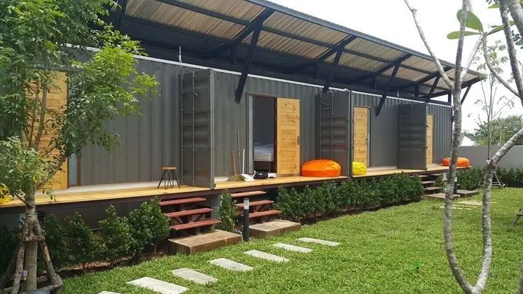Us Hostel - Dış Mekan