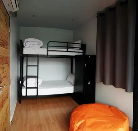 Us Hostel - Oda