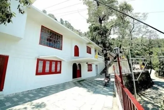 Hotel Usha Palace