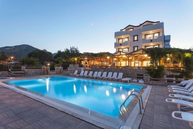 Uslu Otel Royal YachtingFotoğrafı