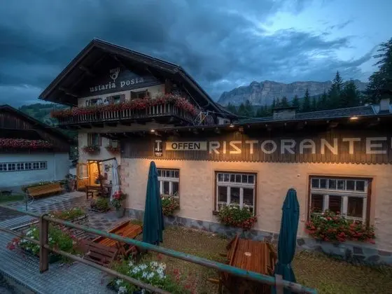 Hotel Ustaria Posta