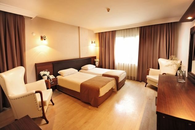 Üstün Otel AlsancakFotoğrafı