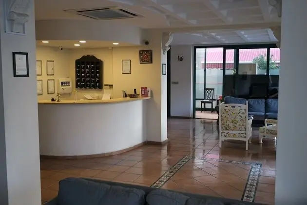 Üstün Otel Alsancak - Genel
