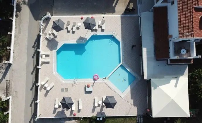 UTOPIA KAVOS HOTEL