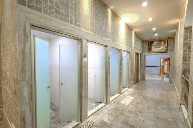 Utopia World De Luxe Hotel - Spa