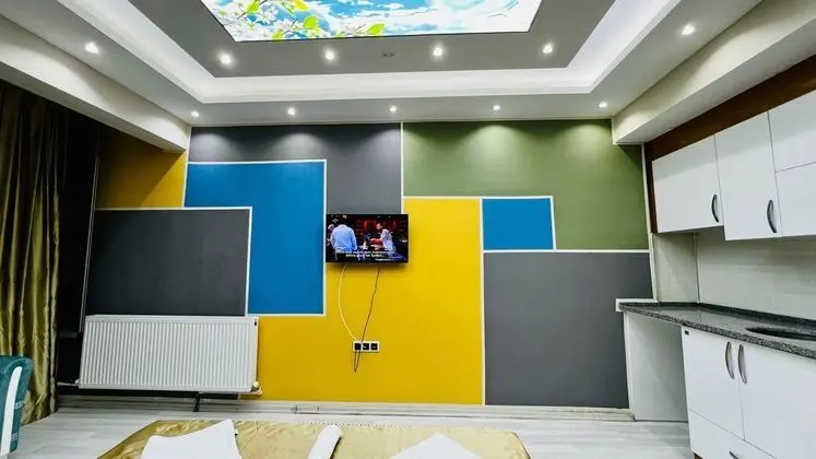 Uyu Room Suit Otel - Lobi