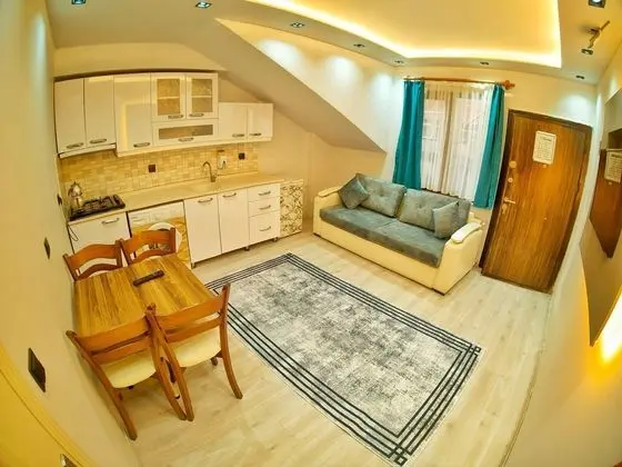 Uzungöl Kusva Apart - Oturma Alanı