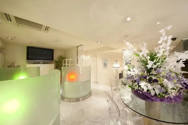 V Hotel - Adults Only - Lobi