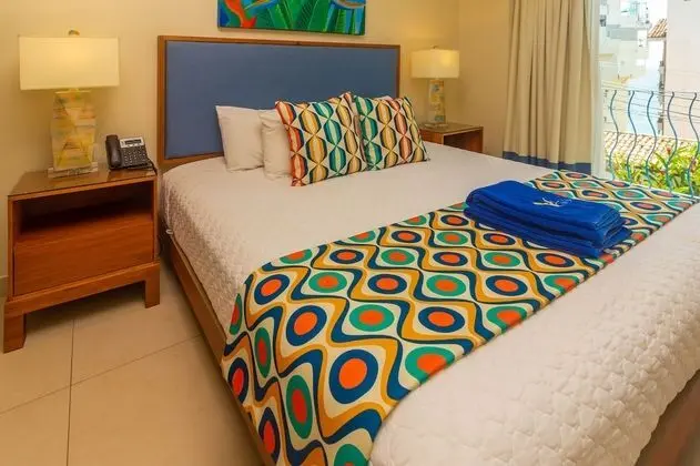 V Azul Condo at Vallarta Romantic Zone - Adults Only - Oda