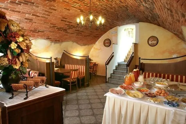 Hotel v Centru - Yerinde Yemek