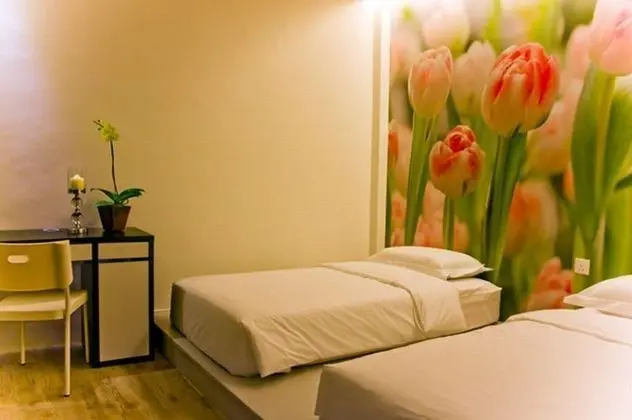 V Garden Hotel - Oda
