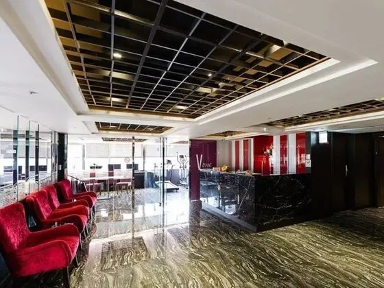 V One Hotel