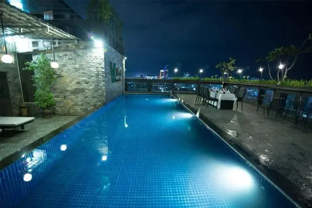V Hotel Phnom Penh - Genel