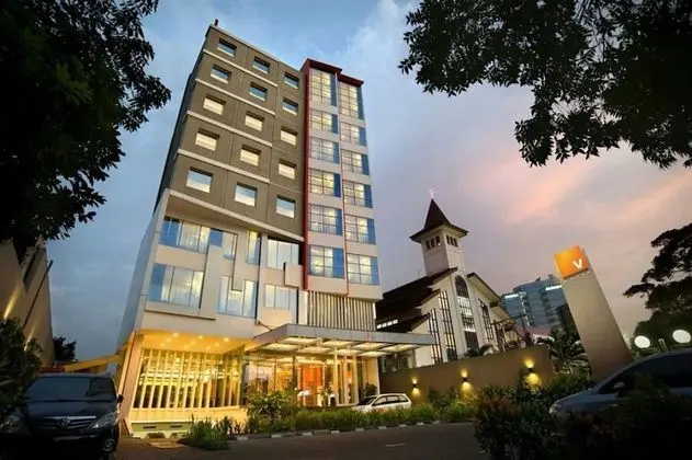 V Hotel Tebet, Jakarta - CHSE Certified