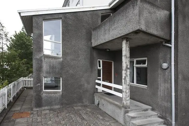 V54 Harbour Apartments