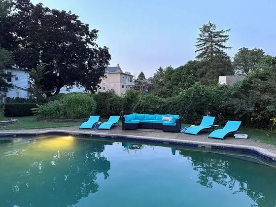 VAAST Bed & Breakfast - Havuz