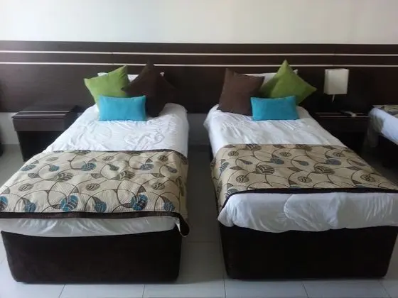 Hotel On Vacation Coral Flower - Oda
